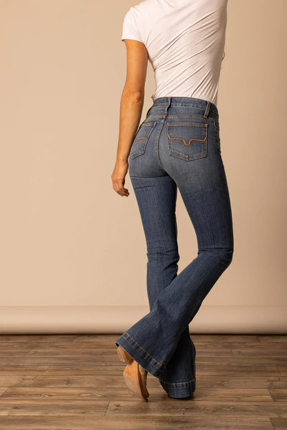 Kimes Ranch Women's Jennifer Mid Wash Jeans